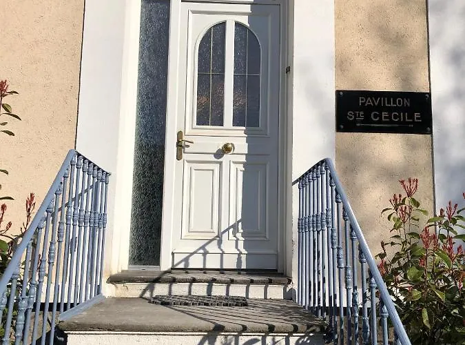 Sainte Cécile 6 / Studio Elégant et Central